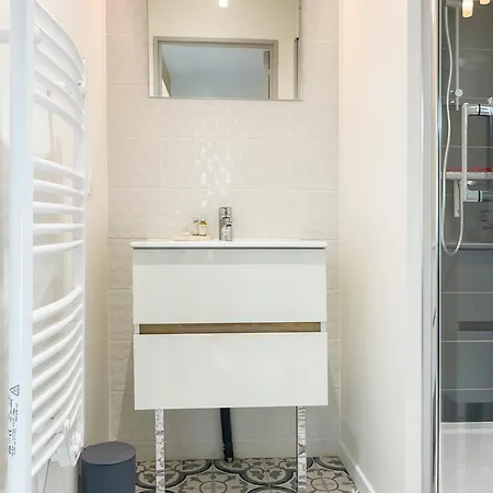 Beau Lumineux Avec Climatisation Pour 2 Personnes Apartment Bordeaux
